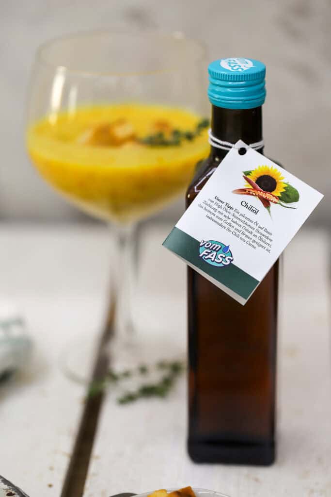 Gelbes Gazpacho – kalte Sommersuppe für heiße Tage
