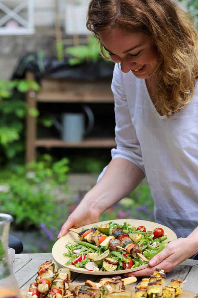 Bohnensalat mit Rinderspießen